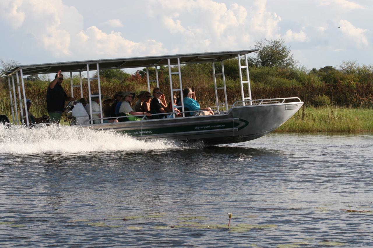 Island Safari Lodge Маун Екстер'єр фото